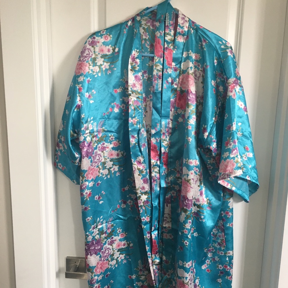 Oriental robe